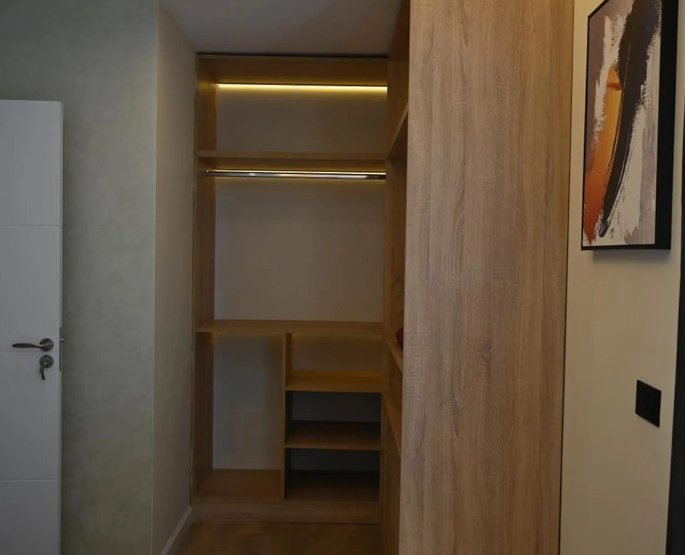 Central Modern Stay, Tirana 0*,