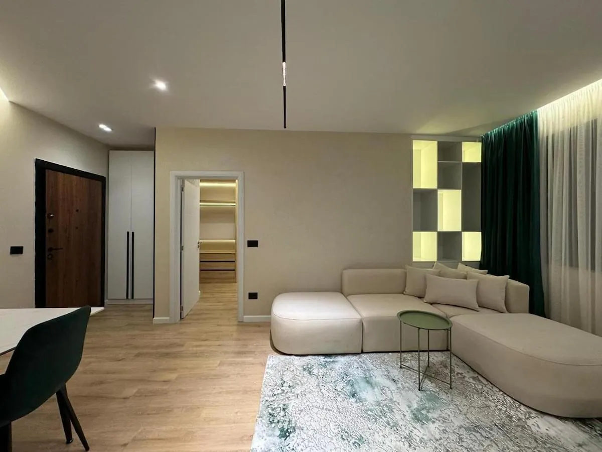 Central Modern Stay, Tirana Albanien